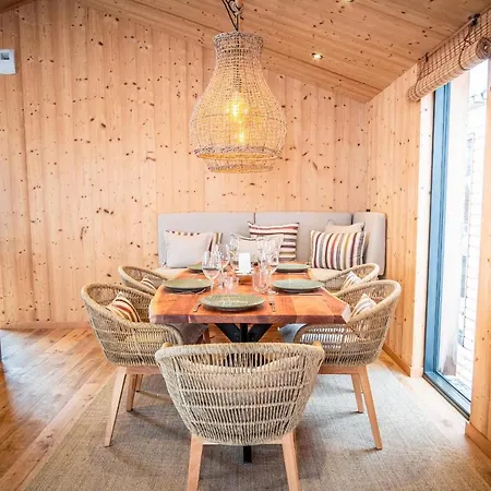 Sia - Contemporain - Sauna Prive Chamonix